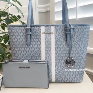 ✨NeW! Michael Kors Carryall Tote MD Set